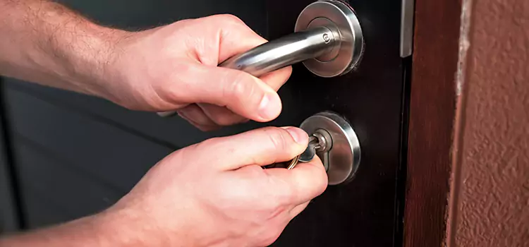 Pella Storm Door Lock Body Replacement East Orange
